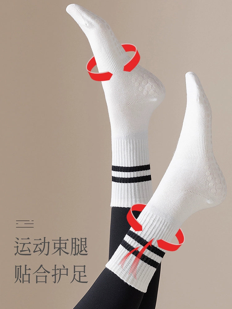 Yoga Socks Non Slip Professional Female Pilates Sports and Fitness Running Jump Rope High Knee Socks Pressure Non-Slip Socks Spring and Autumn